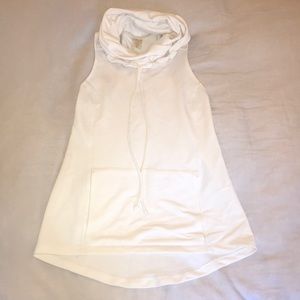 Calia by Carrie Underwood Atheleisure Top